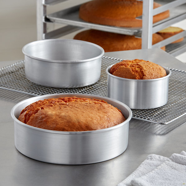 Deep Round Cake Pan-Removable Bottom