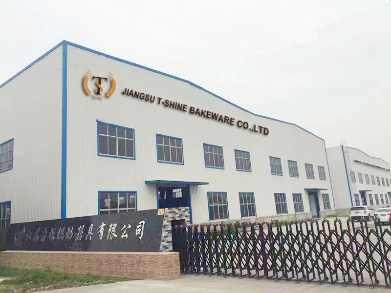 China JiangSu T-shine Bakeware Co., LTD. company profile