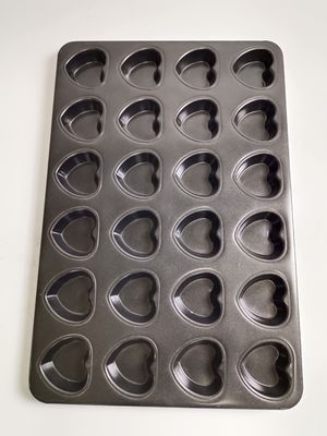 Stickproof  24 Cup 600*400*30 Aluminium Heart Shape Muffin Pan Tray