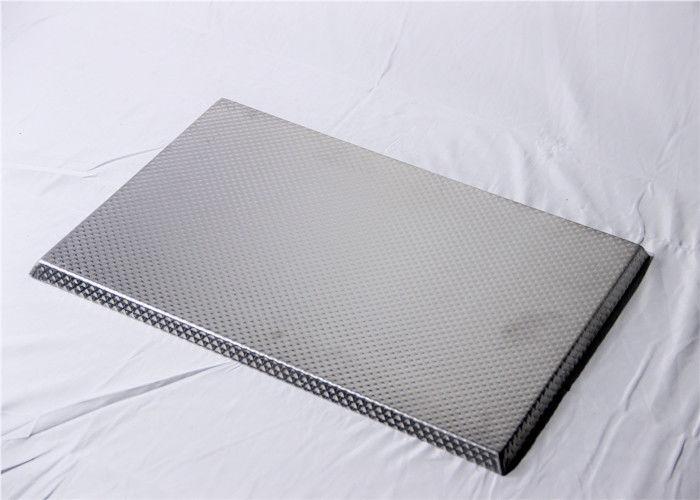 1.5mm 660x457x12mm PTFE Anodized Aluminum Baking Sheet