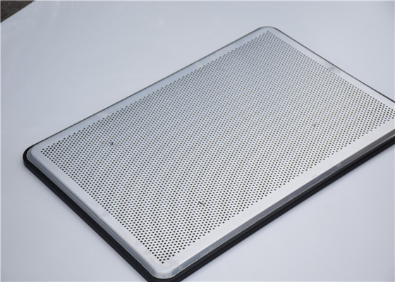 RK Bakeware China Foodservice NSF Perforated Aluminium Baking Tray Oven Baking Tray