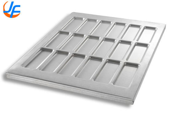 RK Bakeware China Foodservice 49015 Chicago Metallic Glazed Aluminized Steel Full Size Sub Sandwich Bun Baking Tray Pan