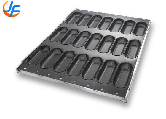 RK Bakeware China Foodservice 49015 Chicago Metallic Glazed Aluminized Steel Full Size Sub Sandwich Bun Baking Tray Pan