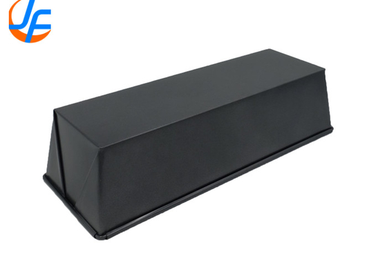 RK Bakeware China Foodservice NSF 500g Nonstick Pullman Bread Loaf Pan - 10&quot; X 5&quot; X 3&quot;