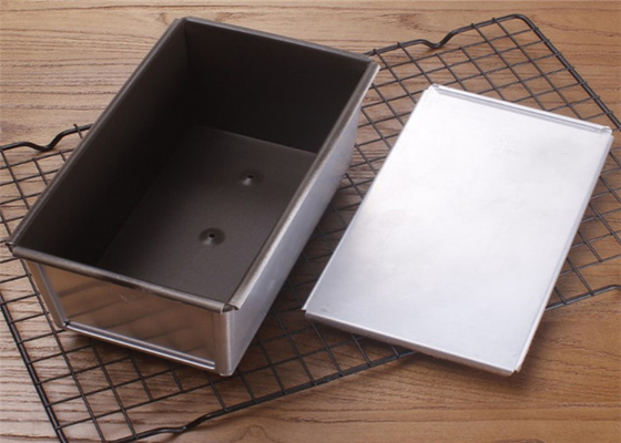 RK Bakeware China Foodservice NSF Custom Mini Loaf Pan Nonstick Pullman Bread Loaf Pan Fluted Pan With Lid