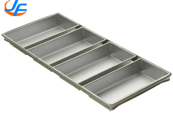 RK Bakeware China Foodservice NSF Commercial  9'' Pullman Loaf Pan / 4 Strap 5-5/8 By 3-1/8-Inch Bread Pan Set