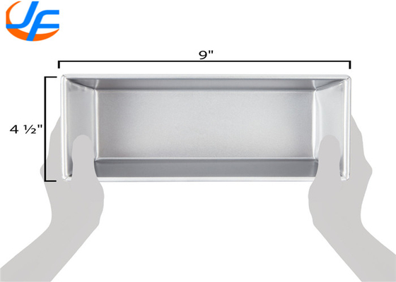 RK Bakeware China Foodservice NSF 1 Lb. Glazed Aluminized Nonstick Steel Bread Loaf Pan Bread Tin