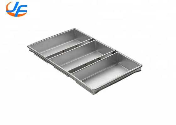 RK Bakeware China-Chicago Metallic 3 Straps Glazed Cinnamon Package Roll Pan