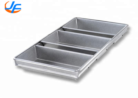 RK Bakeware China-Chicago Metallic 3 Straps Glazed Cinnamon Package Roll Pan