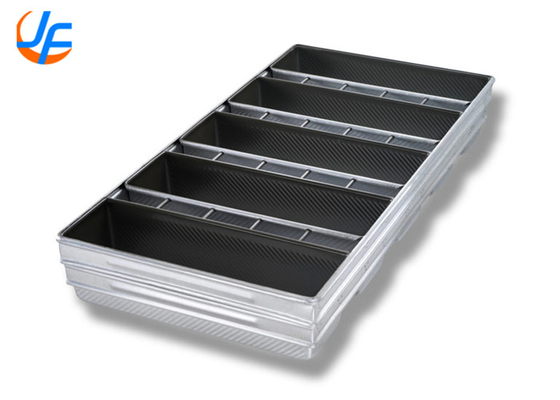 RK Bakeware China Foodservice NSF 1.5mm Aluminum Loaf Pans Special Strap Pullman Bread Pan For Industry