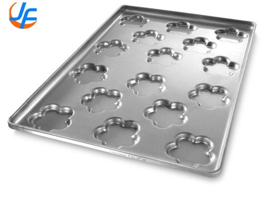 RK Bakeware China-Chicago Metallic 25400 Glazed Aluminized Steel Madeleine Pan  Mini Star Specialty Cake Pan