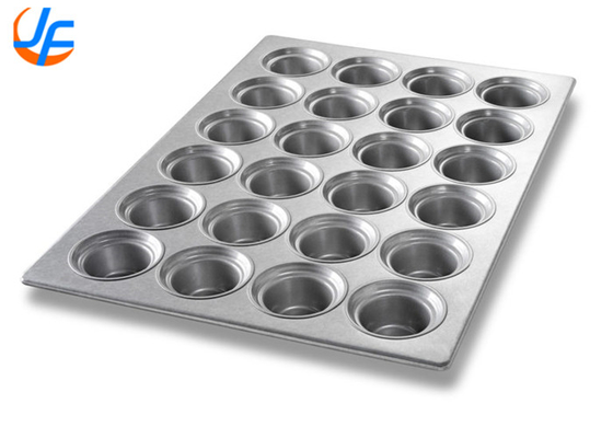 RK Bakeware China-43055 Chicago Metallic  15 Compartment Glazed Aluminized Steel Bundtlette Mini Cake Pan