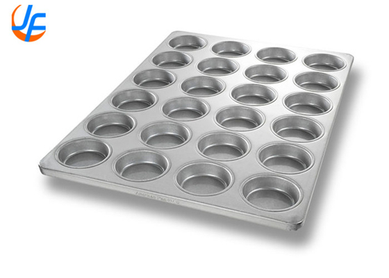 RK Bakeware China-43055 Chicago Metallic  15 Compartment Glazed Aluminized Steel Bundtlette Mini Cake Pan