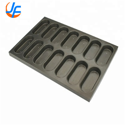 RK Bakeware China- Oval Shape Cupcake Muffin Tray For Industrial Cake Factory