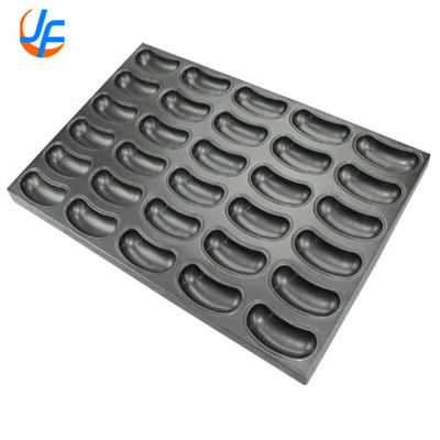 RK Bakeware China-Silicone Glazed 32 Cups Hot Dog Bun Pan For Industrial Bakeries